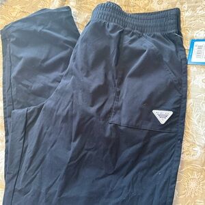 Columbia women’s Black Joggers